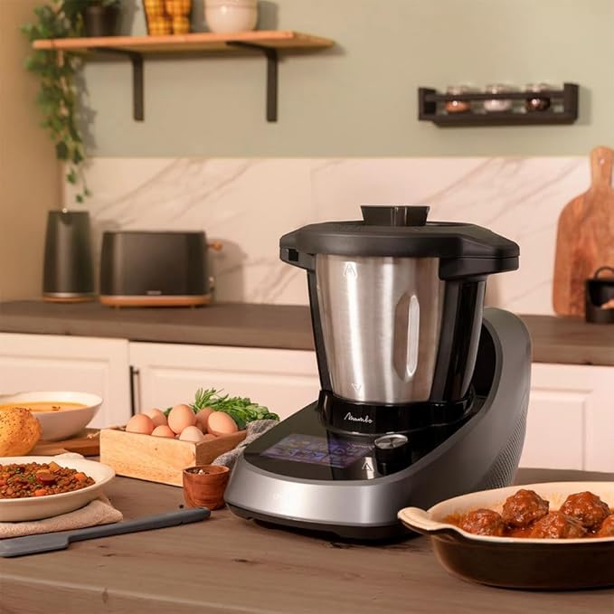 Cecotec Robot de Cocina Multifunción con Dispensador de Alimentos Mambo Touch con Jarra Habana Pro. 37 Funciones, Pantalla Táctil, App Mambo, 3.3L, Báscula, Autolimpieza, Jarra Cerámica