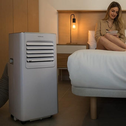 Cecotec Aire Acondicionado Portátil con Mando a Distancia ForceClima 7100. 7000 BTU, Bajo Consumo, Pantalla LED, 4 Modos, 2 Velocidades, Cobertura 15-20m2 [Clase de eficiencia energética A]
