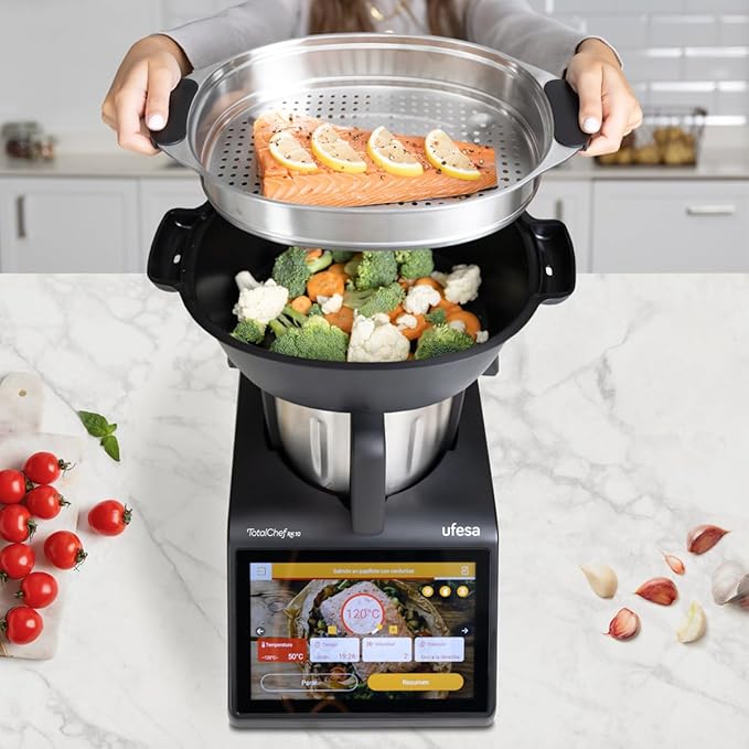 Ufesa TotalChef RK6 Robot de Cocina Multifunción Inteligente, Pantalla Digital 7”, WIFI, 30 Funciones, Jarra Acero Inox, Capacidad Máxima 3,5L, Báscula Integrada, 15 Programas, Accesorios