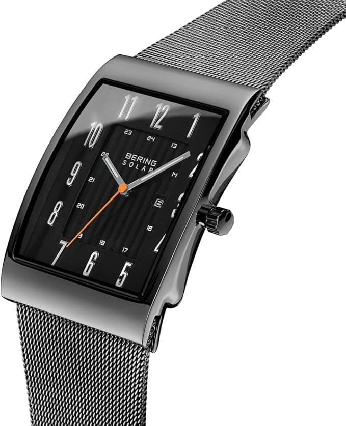 Bering 16433 Reloj Solar para Hombre con Caja de Acero Inoxidable de 33 mm y Esfera, Correa milanesa, Cristal de Zafiro y Resistencia al Agua de 3 ATM