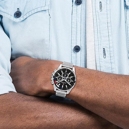 Tommy Hilfiger Reloj Analógico de Cuarzo Multifunción para Hombre con Correa en Acero Inoxidable o en SiliconaTommy Hilfiger Reloj Analógico de Cuarzo Multifunción para Hombre con Correa en Acero Inoxidable o en Silicona