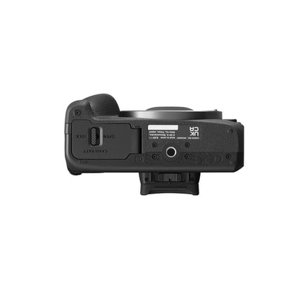 Canon EOS R100 + RF-S 18-45 mm + 55-210 mm