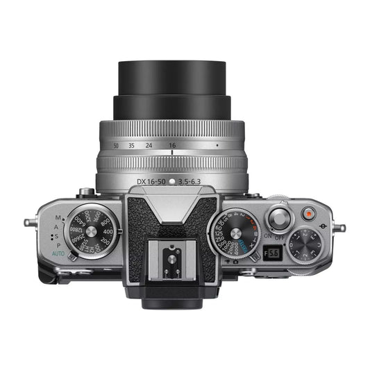 Nikon Z fc + 16-50 mm + 50-250 mm VR
